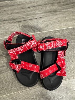 GAP Red Bandana-Print Kids Sandals
